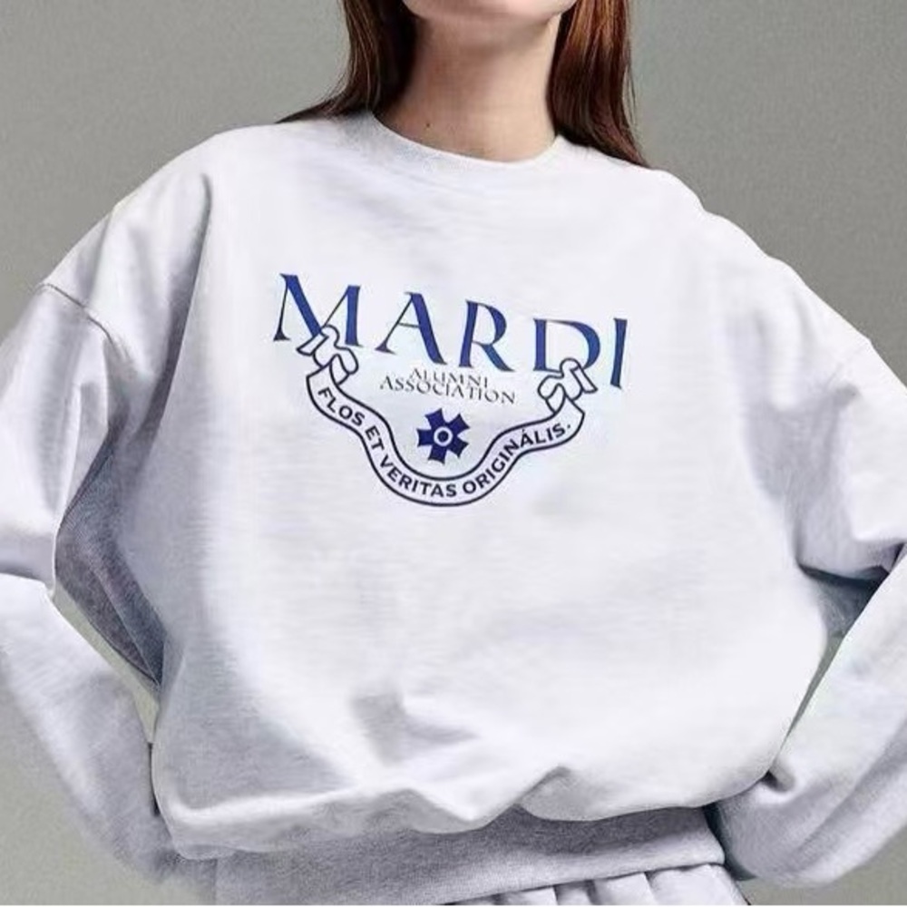 Mardi Mercredi White Sweater